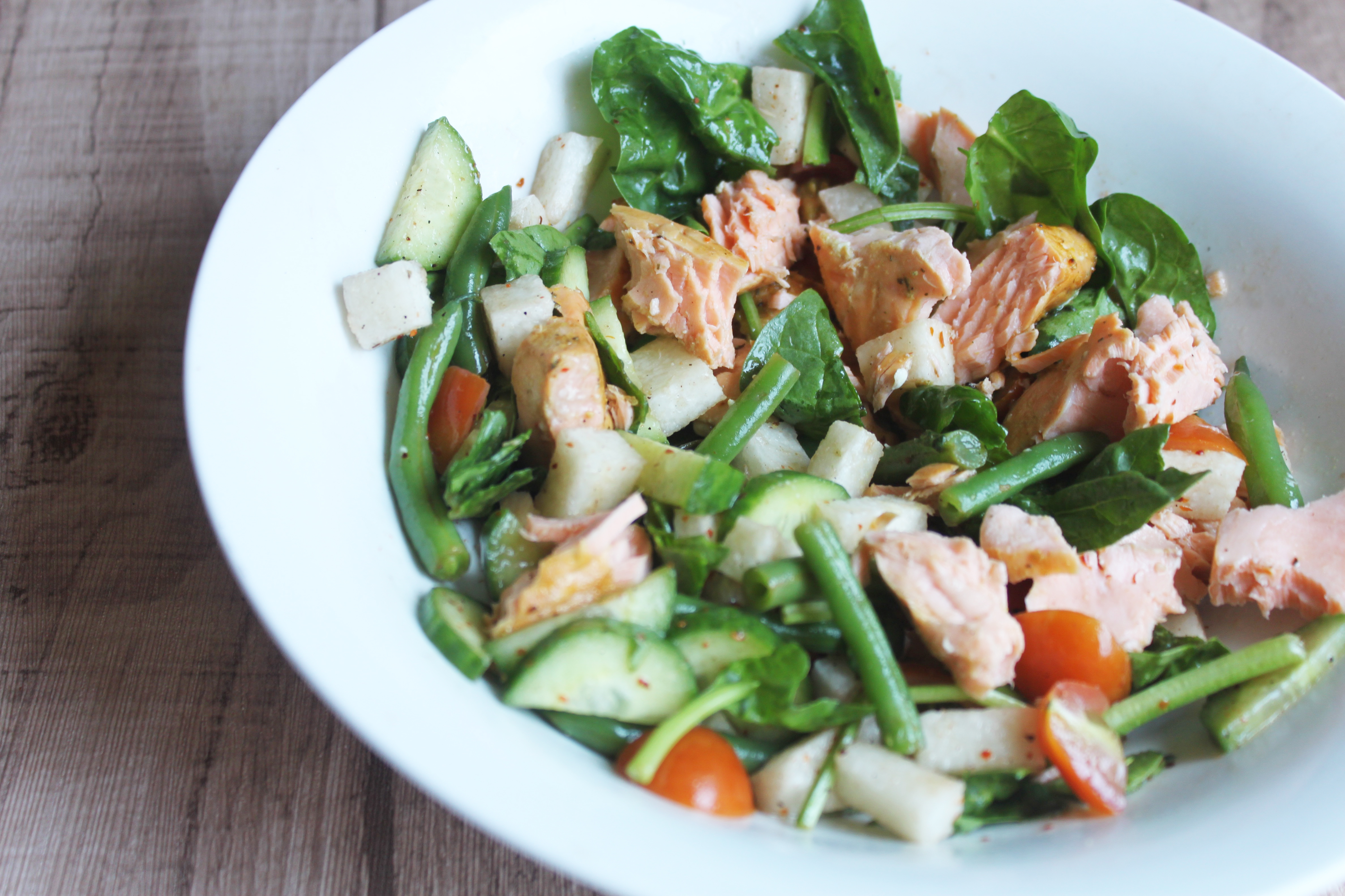 Ensalada con Salmón a la mostaza